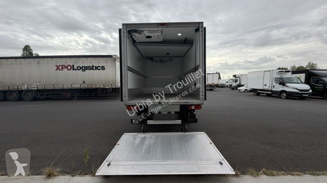 Véhicule utilitaire Iveco FRIGO POSITIF/NEGATIF...