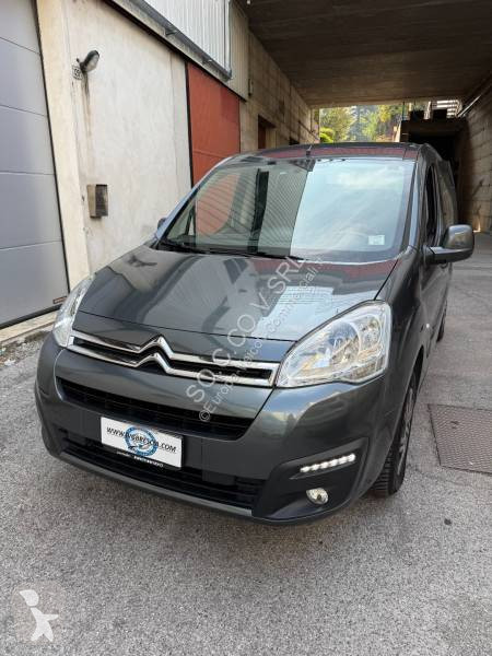 Véhicule utilitaire Citroën 1.6 HDI 100