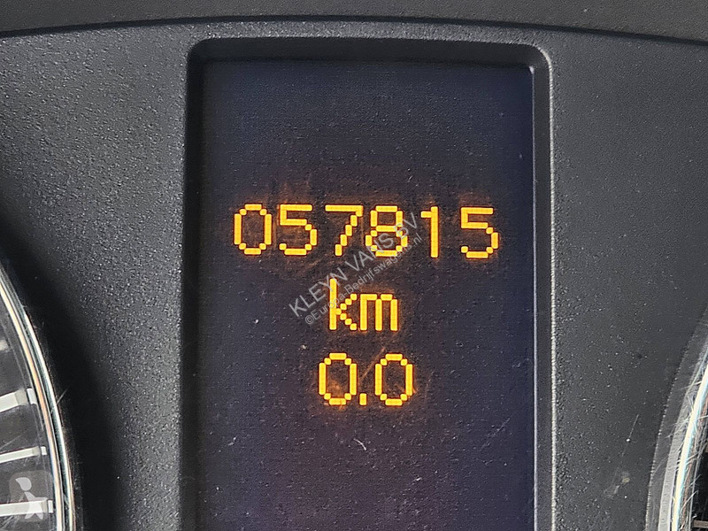 Véhicule utilitaire Mercedes 519 L2H2 N1 V6...