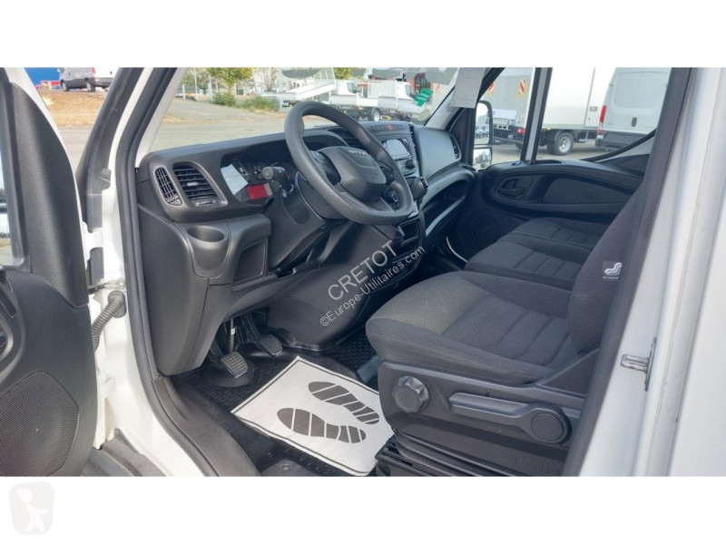 Užitkové vozidlo Iveco DAILY 35C16 3L Caisse 20...