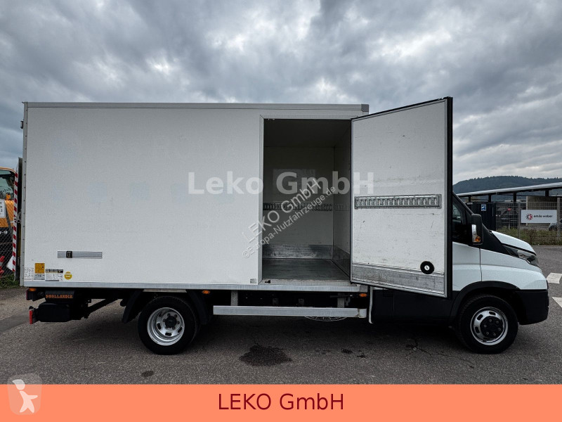 Iveco 35C14 van