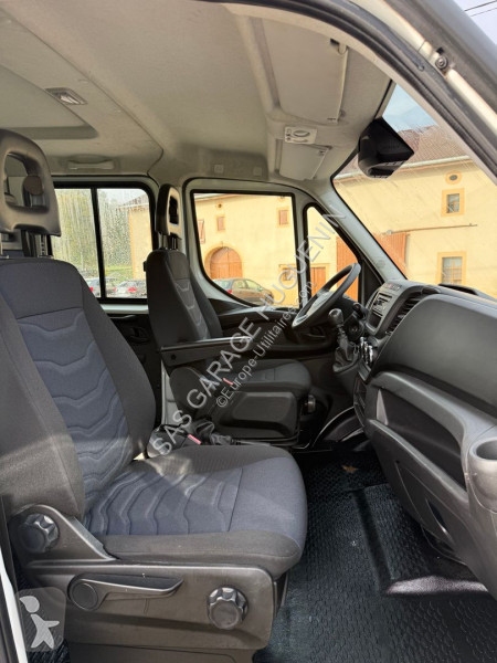 Varevogn Iveco DAILY 35C FG 35C14 BENNE...