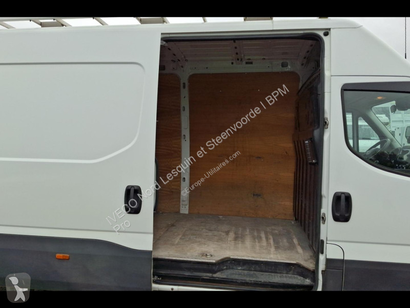 Varevogn Iveco 35S Fg 35S14 SV12