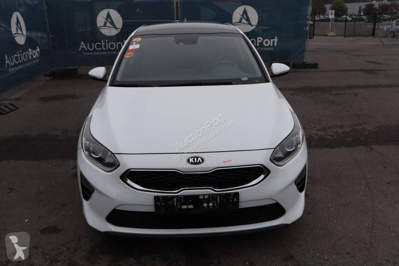 KIA  cee'd van