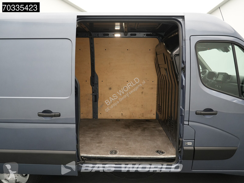 Furgoneta Renault L2H2 Airco LED Navi Cruise...
