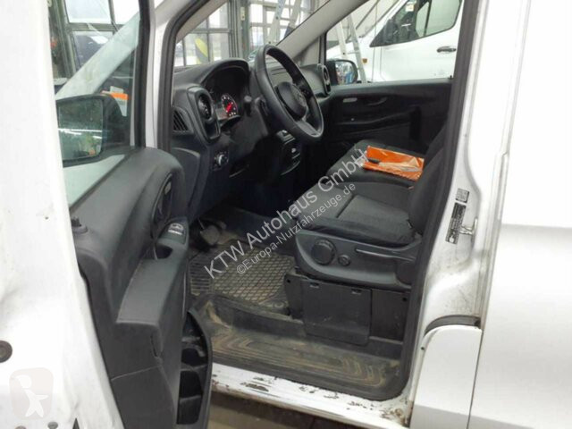 عربة نفعية Mercedes Vito116CDI KA...