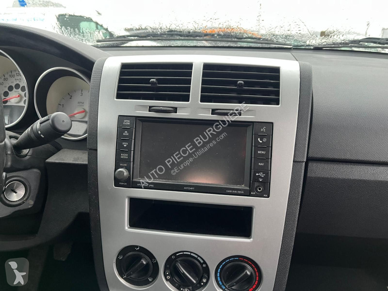 Užitkové vozidlo Dodge 2.0 CRD 140 / AV607