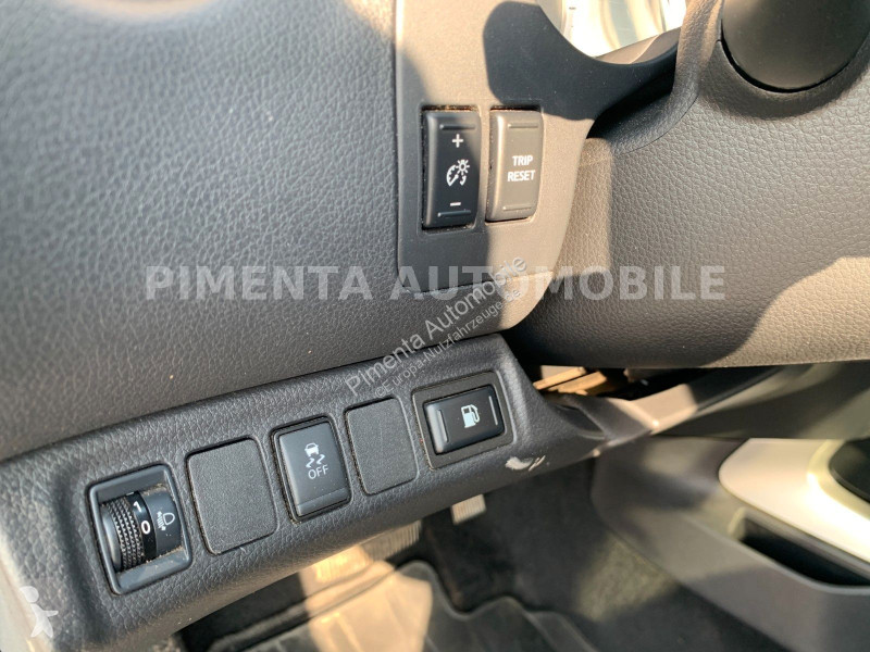 Užitkové vozidlo Nissan NP300 190PS 4x4 3,5t...