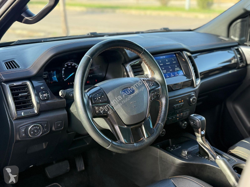 Užitkové vozidlo Ford Wildtrak Extrakabine 4x4...
