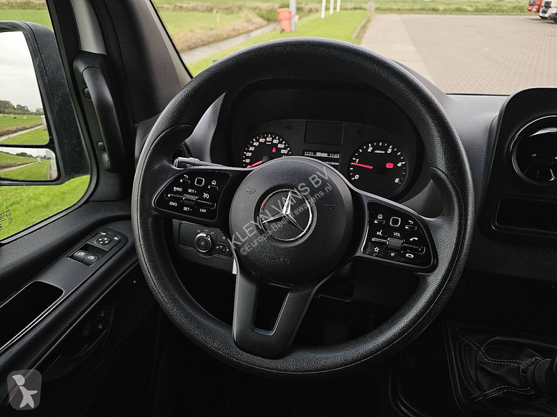 Užitkové vozidlo Mercedes 317 L3H2 maxi ac...