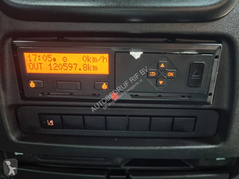 Furgoneta Iveco 65C18 3.0D Open Laadbak 6M...