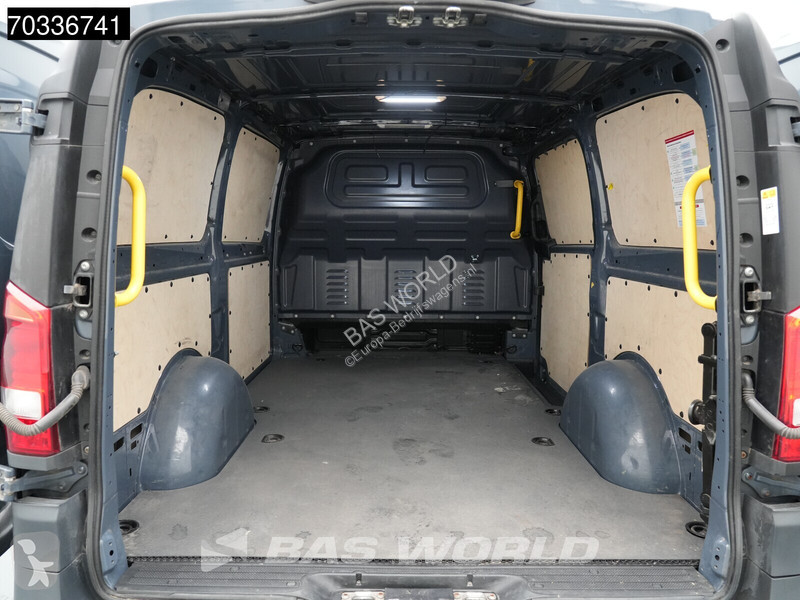 Furgoneta Mercedes 110 L2H1 Airco Cruise LED...