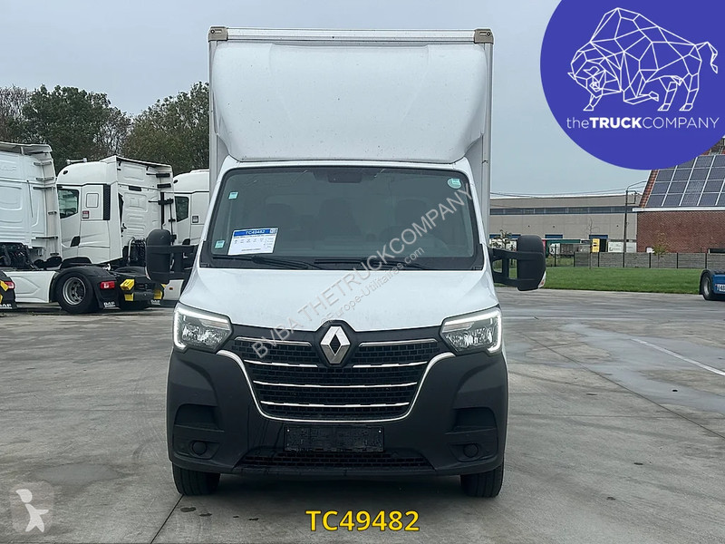 Renault 2.3 DCI van