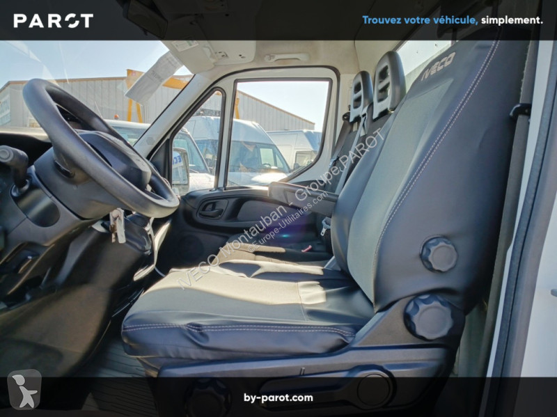 Bedrijfswagen Iveco 35C18H empattement 3750 Tor