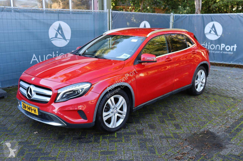 Bedrijfswagen Mercedes D GLA