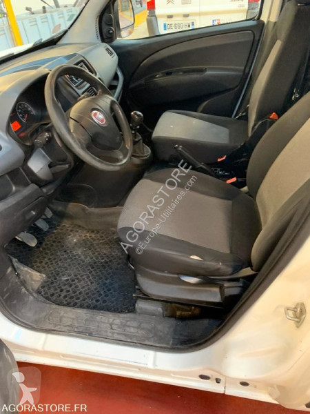 Furgoneta Fiat DOBLO