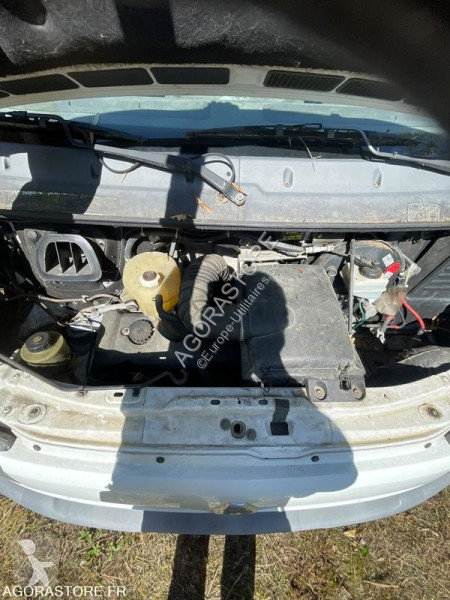 Furgoneta Renault 2.5 d sofim