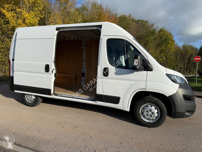 Furgoneta Peugeot 2.2 BLUEHDI S&S 120CH ASPHALT