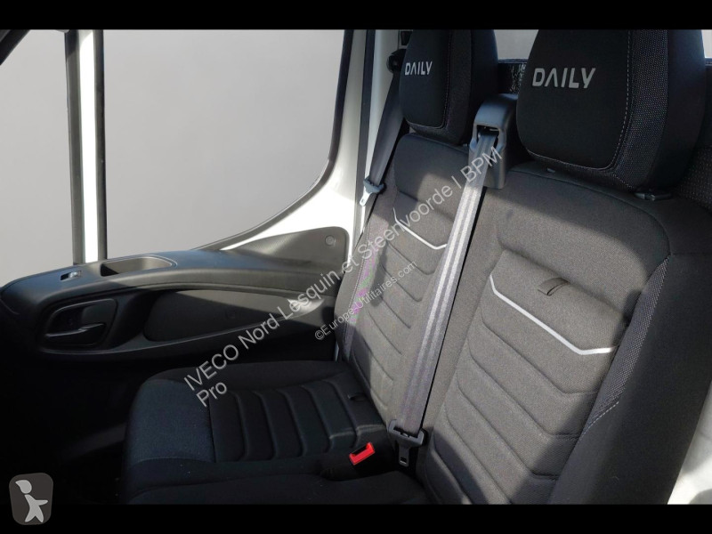 Bedrijfswagen Iveco CCb 35C21H empattement 3750...