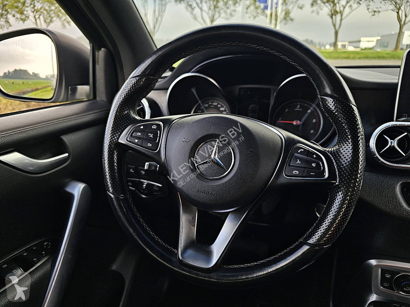 Haszongépjármű Mercedes Power-Edition V6 3.0Ltr...