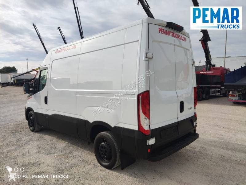 Furgoneta Iveco
