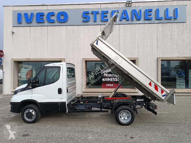 Autoutilitară Iveco DAILY 35C14H RIBALTABILE -...