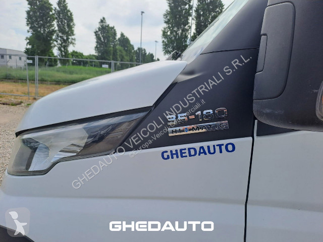 Veicolo commerciale Iveco Daily 35C18 - 35C18