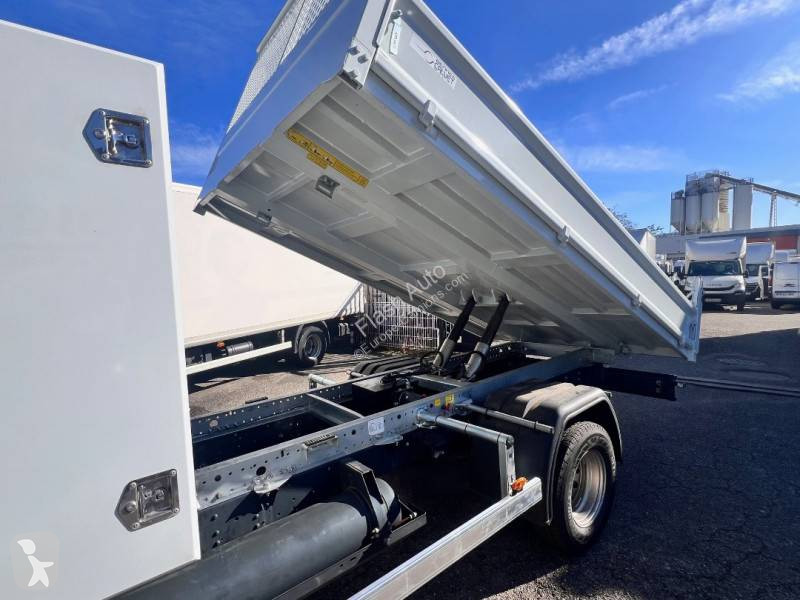 Véhicule utilitaire Iveco