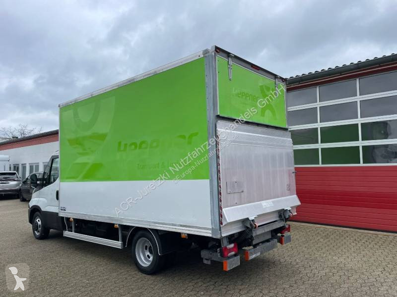Autoutilitară Iveco