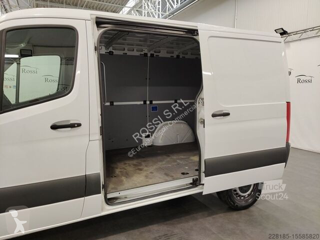 Véhicule utilitaire Mercedes SPRINTER FURGONE -...