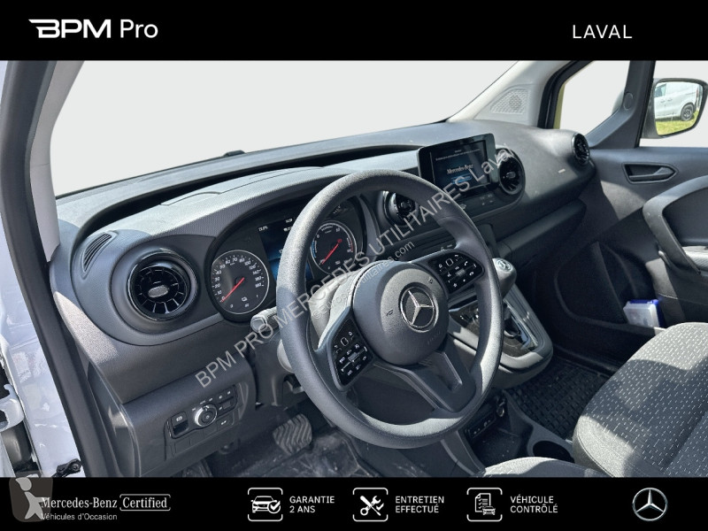 Veicolo commerciale Mercedes e Long Pro