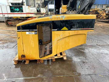 Caterpillar 950G II engine cover