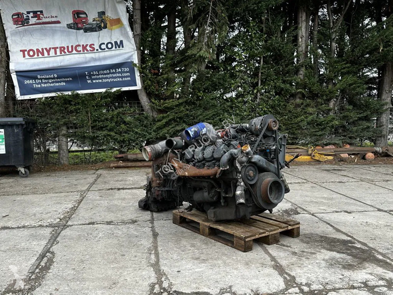 Vrachtwagenonderdelen Mercedes OM 442 V8 Engine...