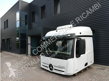 Cabine Mercedes