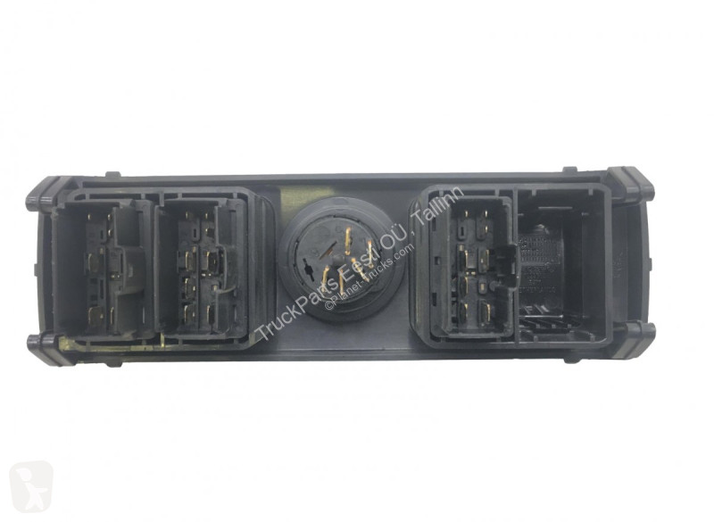 Náhradní díly pro kamiony Volvo FM10 (01.98-1201)