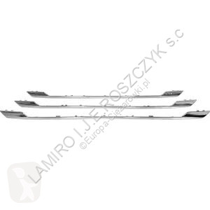 Iveco Phare TGX / TG3 (2021-) LOWER GRILLE TRIM CHROME SET pour camion MAN (from 2021)