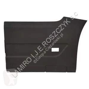 Volvo FH Revêtement 4 (2013-) RH FRONT INTERAXLE SIDE SKIRT pour camion 4 (from 2013)