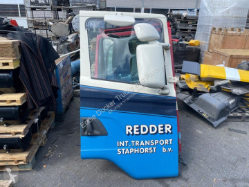 Scania L 1476535 / 1739743 RECHTER PORTIER INCUSIEF SPIEGES CR/CG CABINE