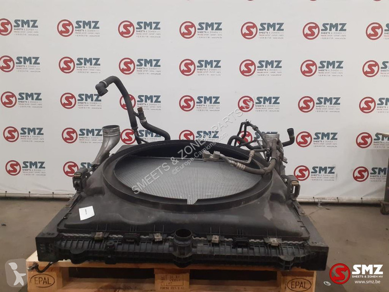 Reservdelar lastbilar Mercedes Occ radiator +...
