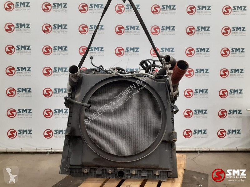 Pièces poids lourds Mercedes Occ radiator +...
