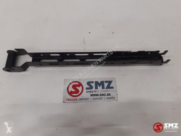 Pièces poids lourds Mercedes Actros Mercedes Euro 6 side skirt steun