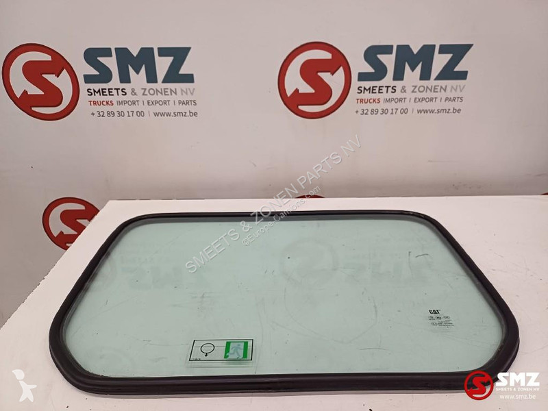 Reservdelar lastbilar Caterpillar Rear glass...
