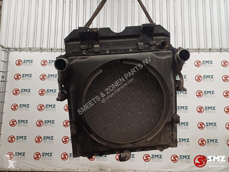 Pièces poids lourds Mercedes Occ radiator +...