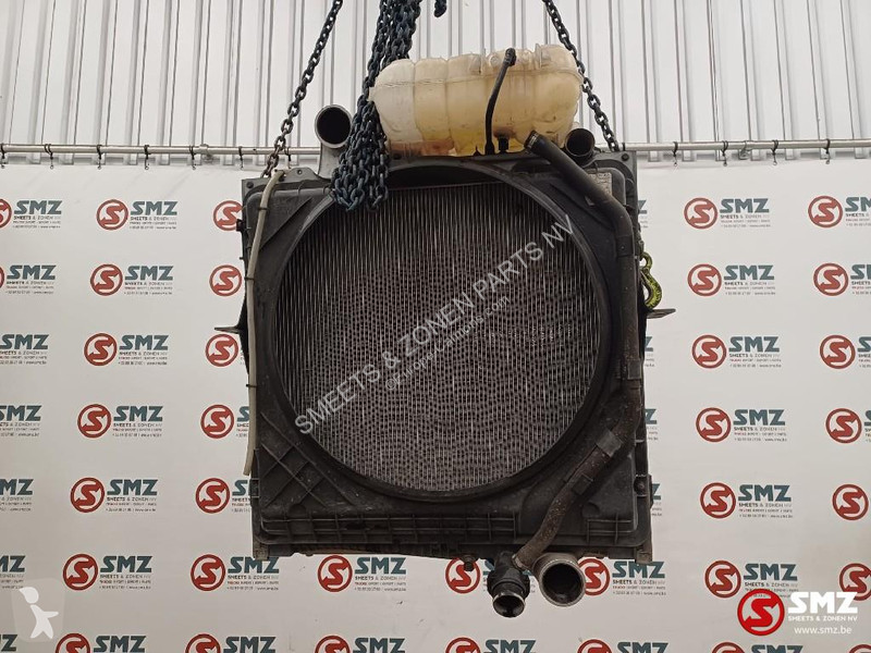 Reservdelar lastbilar Renault Occ radiator +...