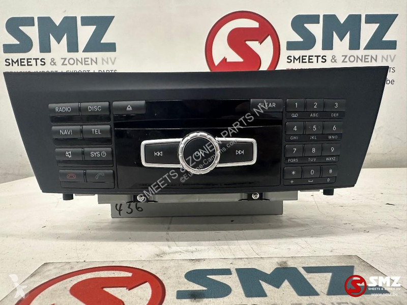Piese camioane Mercedes Occ Radio Mercedes W204