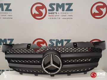 Revêtement / grille avant Mercedes neuf