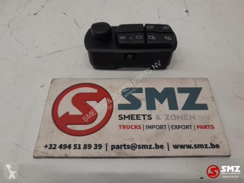 Reservdelar lastbilar Mercedes Set van 3...