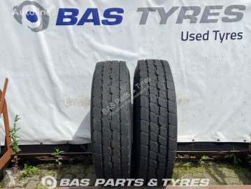 Roue / pneu Goodyear