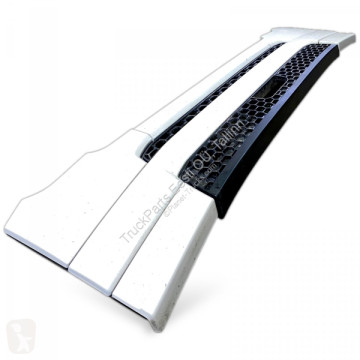 Revêtement / grille avant Scania