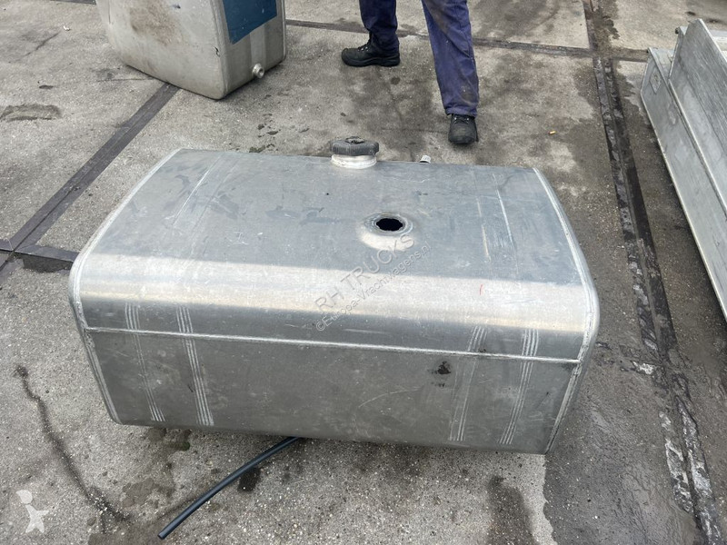 Vrachtwagenonderdelen 460 liter brandstof tank